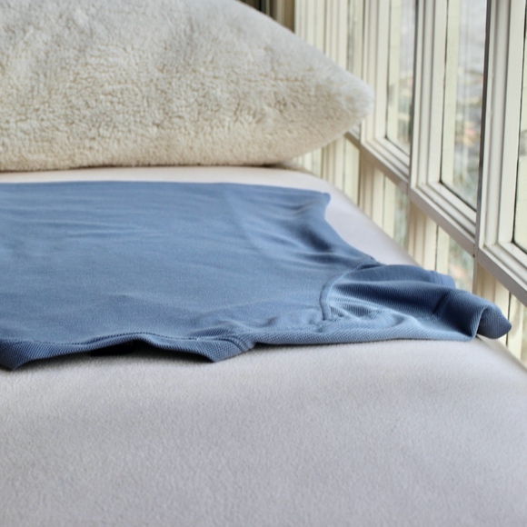 Mountain Hardwear Short Sleeve Shirt - Picture 4 of 8